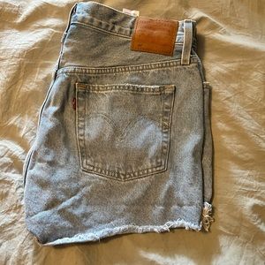 Levi shorts